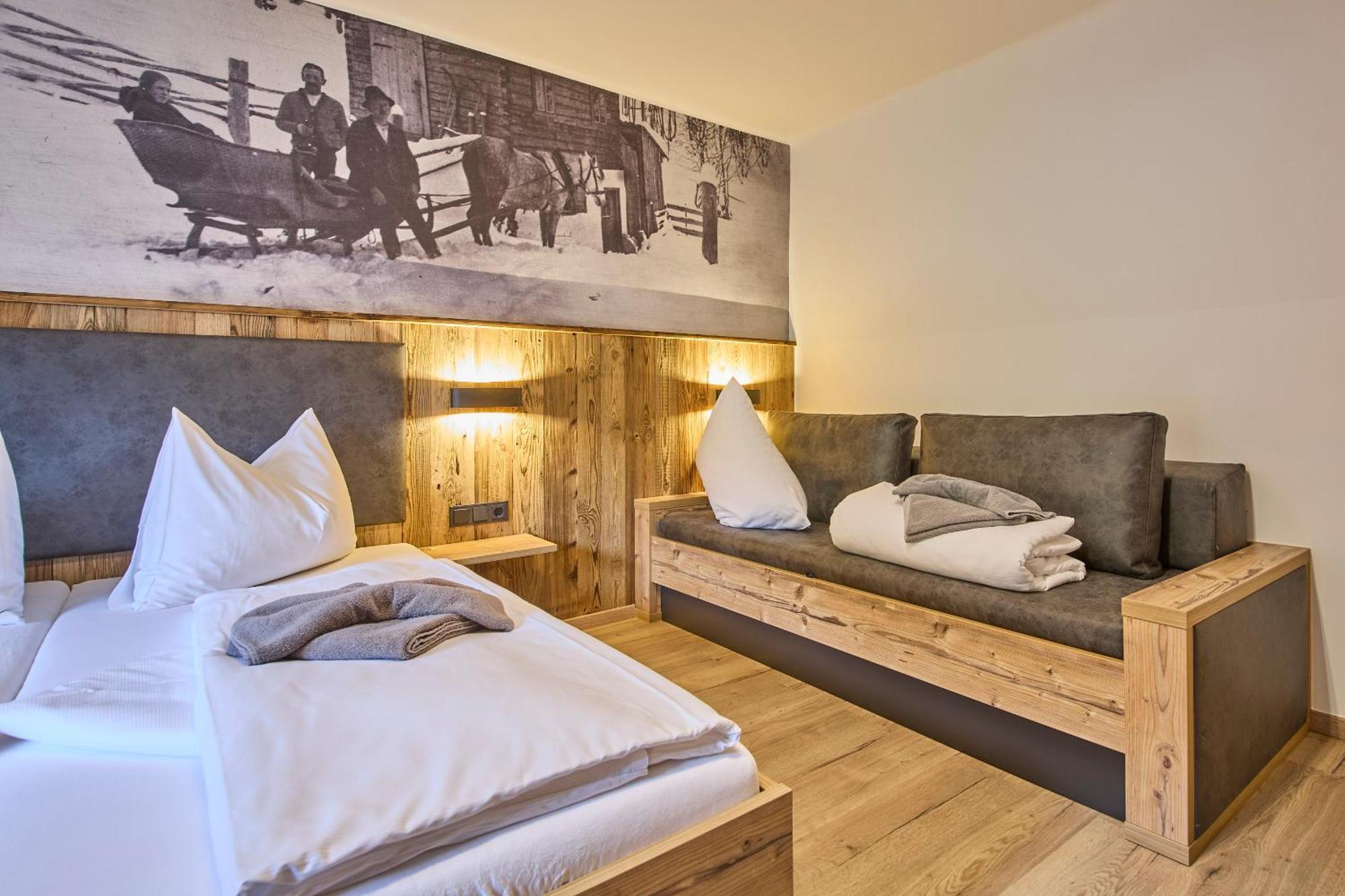 Eibinghof Bed & Breakfast & Swim Saalbach-Hinterglemm Exterior photo